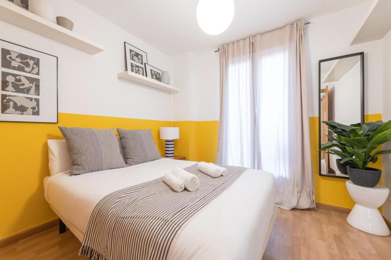 2 Bedrooms 2 Bathrooms Furnished - Malsana - With Pool - Mintystay Madrid Exteriér fotografie